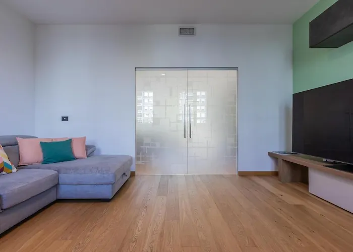 Διαμέρισμα Modern Family